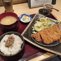 すき焼き 串カツ はるな 本町店 - 