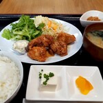 Nakatsu Karaage Karaichi Kurume Honten - 