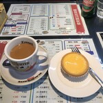 香港 贊記茶餐廳 - Aポークチョップライス(カレー)750円香港式コーヒーミルクティホット、エッグタルト224円