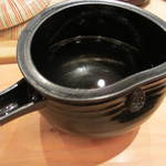 恵比寿　くろいわ - 酒器も軽くて持ちやすい。