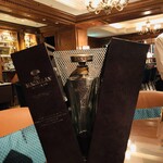 ザ バー - こんなマッカランもありました。パカっ！「ザ・マッカラン リフレクション」