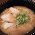 長浜わっしょい - ラーメン（５５０円）と