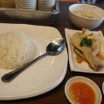 Five Star Hainanese Kampung Chicken Rice - チキンライス