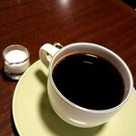 Samban Gaiko Hite N - ケーキセットのブレンドコーヒー