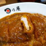日乃屋カレー - ササミチーズカツはカリッと硬め、クリスピーな揚げ具合
