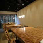 Kafe Resutoran Yayoi - （2019/12月）店内