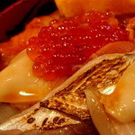 かねとも寿し - 生ちらし（1500円）