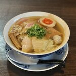 らぁ麺 紫陽花 - 煮干しらぁ麺 チャーシュー増 味玉