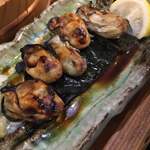 くろ屋 - 牡蠣の昆布焼き