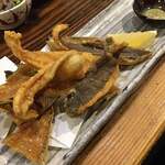 くろ屋 - カレイの唐揚げ