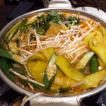 CHẢ CÁ HÀNG SƠN - 魚アラと野菜スープ