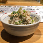 Nikugoya - 鶏のさっぱり梅酢和え380円