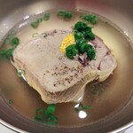 季節の料理と鉄板焼き ぐるり - 牛たん煮　とろんとろんでお出汁が美味しい♬下の大根もしみしみ♡