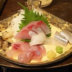 金町製麺 - 刺身盛り合わせ