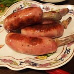 金町製麺 - 骨付きソーセージ