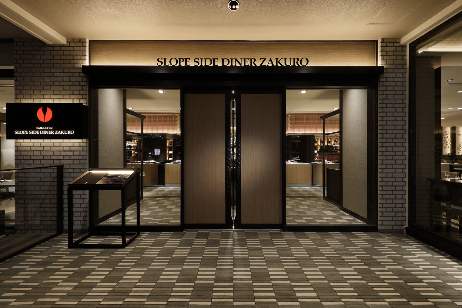 ブッフェアンドカフェ スロープサイドダイナー ザクロ