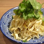 Dried tofu and bean sprouts