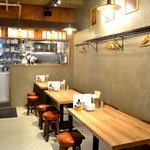 ラムの串焼き ひつじの一休 三宮店