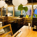 鎌倉かつ亭 あら珠 総本店 - テーブル席１F
