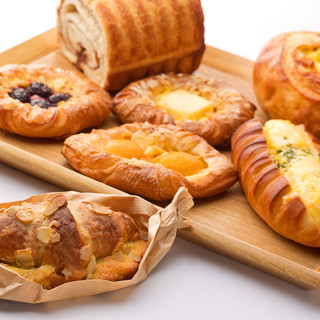 ベーカリー ラ トレッタ_1