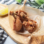 Tender fried chicken wings