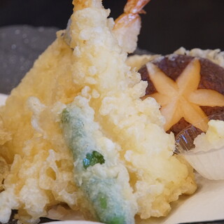 氷見でおすすめのグルメ情報 白海老 をご紹介 食べログ 氷見でおすすめのグルメ情報 白海老 をご紹介 食べログ