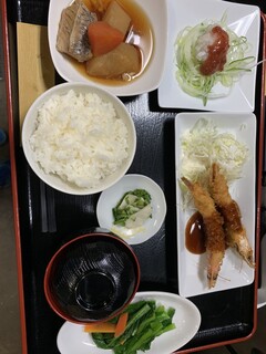 Shunsaikicchinnidaimeasahiya - ランチ　海老フライ定食