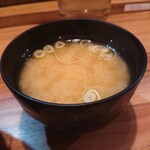 すためし - 情熱のとり南蛮丼(味噌汁)