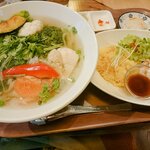 ベトナム料理 ふぉーの店 - 新鮮野菜のフォーとコムガー✨