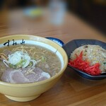 すみれ - 味噌ラーメン・チャーハン