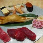 Kaisen Dokoro Sushi Tsune - 