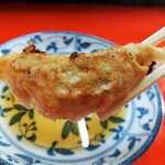 新ちゃん - ぎょうざリフト