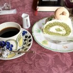 サザ コーヒー - サザスペシャルとケーキ