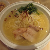 イベリコ・バル 門仲 - イベリコラーメン　塩