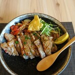 鉄板ダイニング やまなみ - 