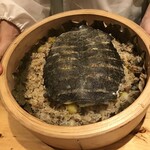 一碗水 - 甲魚糯米飯(天然の鼈と銀杏と餅米の蓮の葉蒸し)