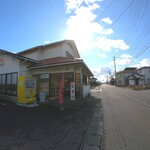 吉本製麺 嵐 - 白山インター、金沢方面から来た時の外観