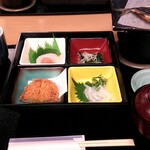 尾道国際ホテル - 素朴な朝ごはん♪
            白いご飯のお供はバイキングで充実してますよ(*^▽^*)