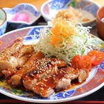 Umeya - 鶏照り焼き