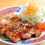 Umeya - 鶏照り焼き