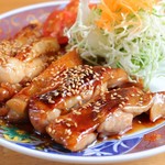 Umeya - 鶏照り焼き