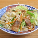 Ume ya - 肉野菜炒め