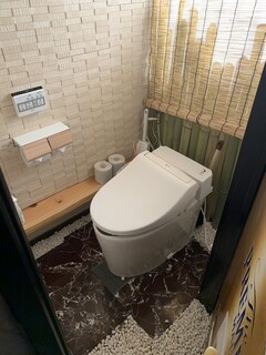 Tsukino Ushi - トイレ