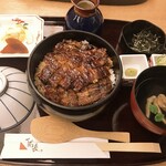 ひつまぶし名古屋備長 - 