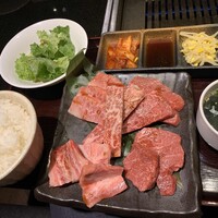 焼肉 たまき家 - 