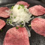 炭火焼肉 やまもと - 