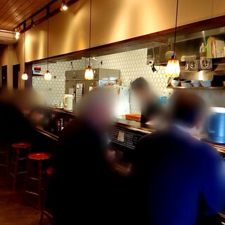 麺屋 しとらす_2