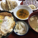 シャコ丼の店 - 