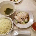 Nam Heong Chicken Rice - 海南鶏飯