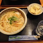 Sanuki Kompira Tsuru Tsuru Udon - ごまだれうどん(温)